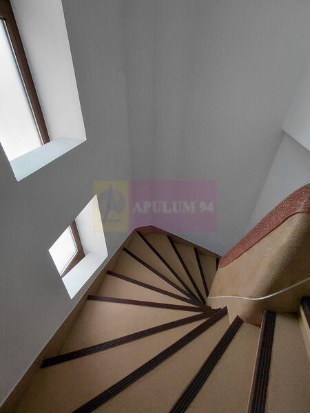 Vila individuala, singur in curte Cotroceni, 25 camere