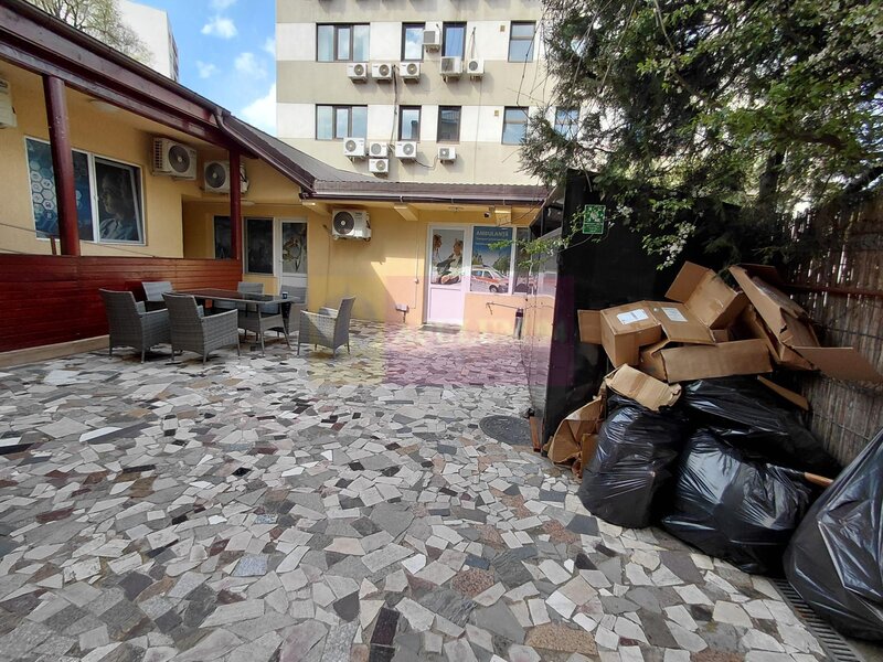 Vila individuala, singur in curte Cotroceni, 25 camere