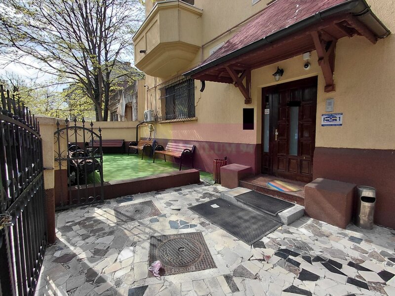 Vila individuala, Cotroceni-Spitalul Municipal-20 camere